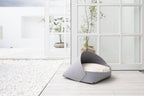 MARRON BED . GRAY